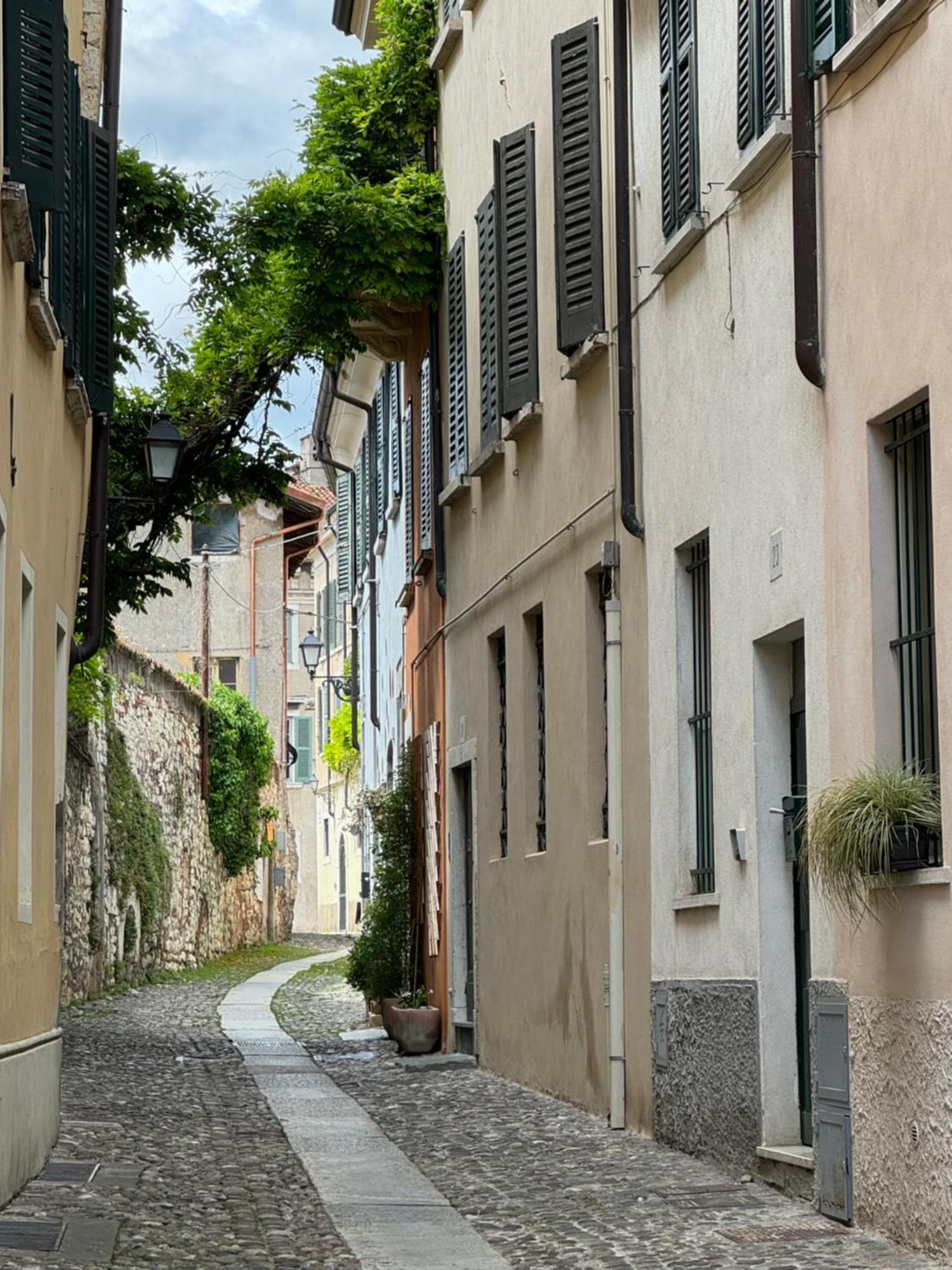 Ferienwohnung Dimora Legnazzi_A Gem In The Heart Of Brescia Exterior foto